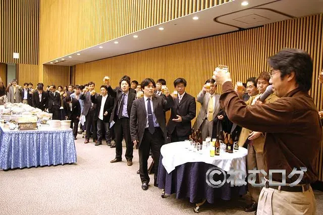 平日はゼミや教職課程、週末はバイトで埋まる近況の報告